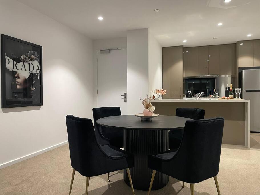 Lux 3 Bedroom Apartment In Southbank Melbourne Bagian luar foto